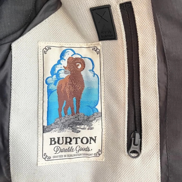 Burton Geneva DRYRIDE Hooded Vest - Picture 12 of 15